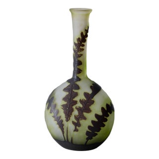 Galle Cameo Glass Banjo Fern Vase, c.1910 For Sale