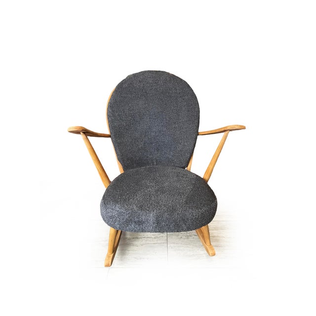 Tan Mid-Century Modern Elm Wood Rocking Chair from Ercol, 1970s For Sale - Image 8 of 15