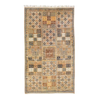 1960s Vintage Oversize Moroccan Wool Rug With Allover Design in Peach & Gray For Sale
