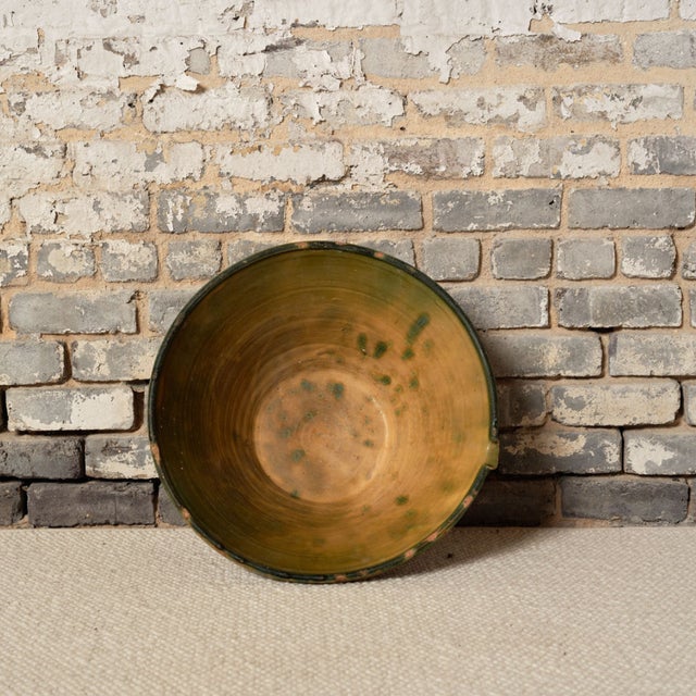 Spanish 20th Century Spanish Ceramic Bowl For Sale - Image 3 of 3