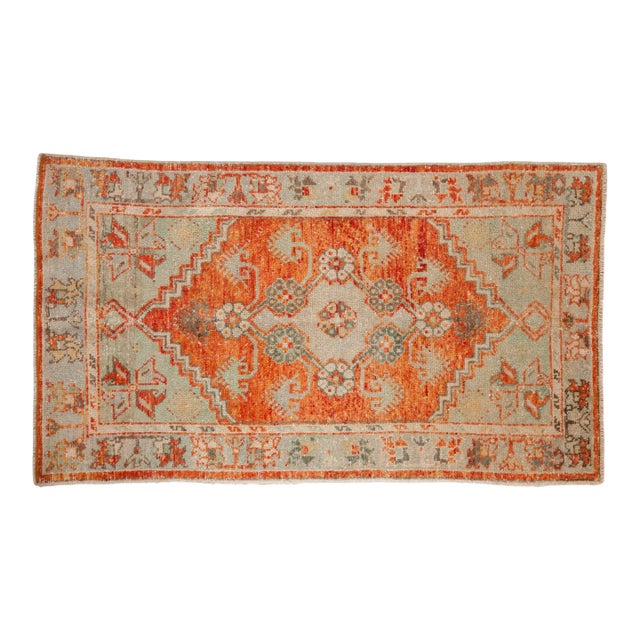 Vintage Distressed Oushak Rug - 2'9" x 4'8" For Sale