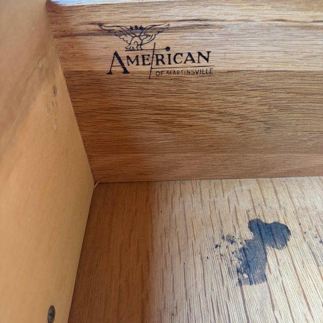 Mid 20th Century American of Martinsville (Silhouette) Pair of Chest Drawers For Sale - Image 5 of 12