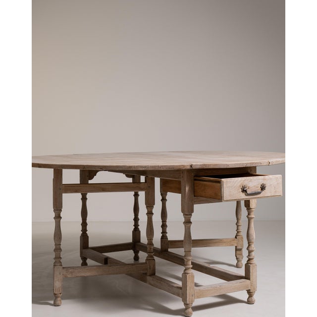 Tan Oak Drop-Leaf Table, Antique, United Kingdom, Early 20th Century For Sale - Image 8 of 16