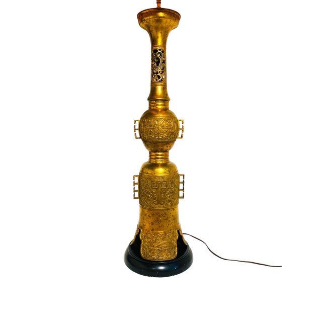1950s Hollywood Regency James Mont Attributed Asian Brass Table Lamp For Sale - Image 10 of 11