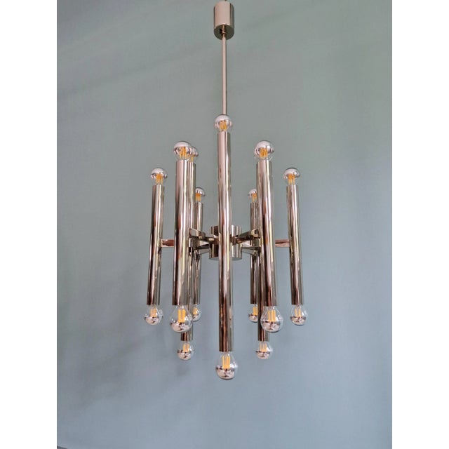 Large Space Age Chandelier in Chromed Metal attributed to Gaetano Sciolari for Boulanger, 1970s For Sale - Image 3 of 13