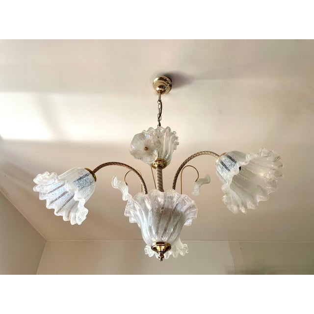 Italian Chandelier with Iridescent Murano Glass Flowers, 1980 For Sale - Image 13 of 14