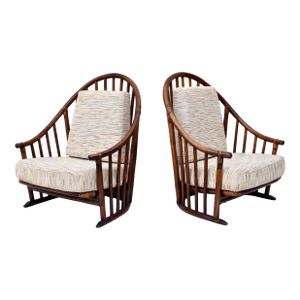 1960's Pair of Danish Modern Spindle Back Chairs in the Manner of Hans Wegner
