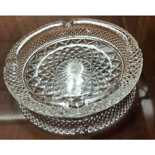 Anchor Hocking 1960’s Wexford Crystal Ashtray For Sale - Image 4 of 4
