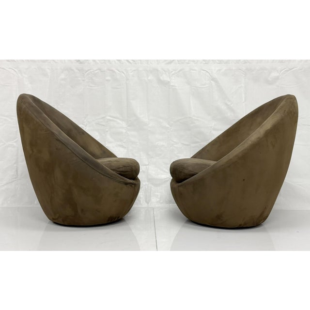 Wood Vintage Pair Milo Baughman for Thayer Coggin Swivel Egg Lounge Chairs, Usa 1960s For Sale - Image 7 of 18