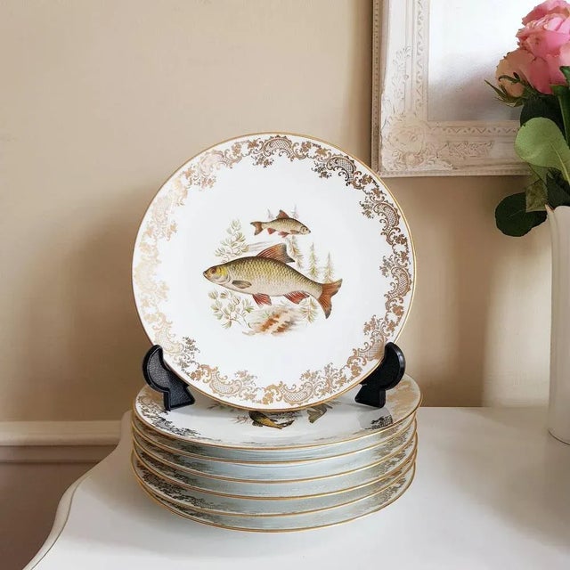 French Porcelain Fish Plates from Limoges, Set of 13 For Sale - Image 3 of 10