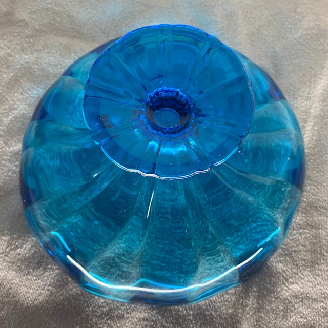 Vintage l.e. Smith Peacock Blue Glass Pedestal Bowl For Sale In Chicago - Image 6 of 7