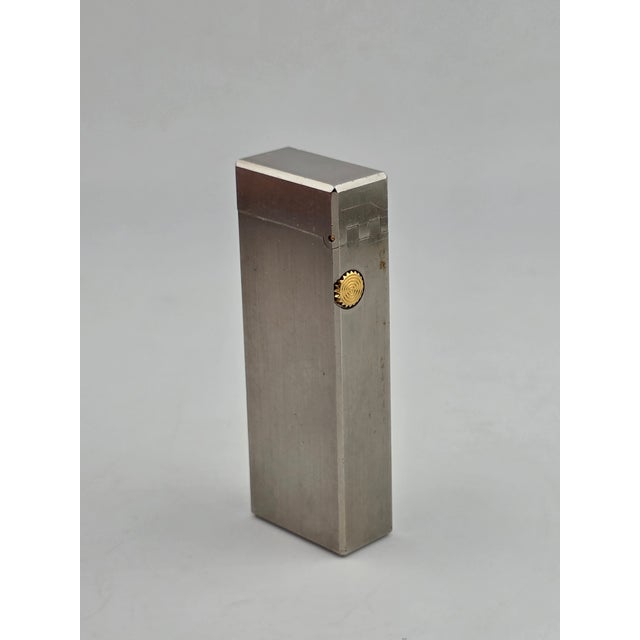 Rare Vintage Dunhill Coral Gas Lighter D Logo Silver Gold No Box Very Good Cond. For Sale In Houston - Image 6 of 14