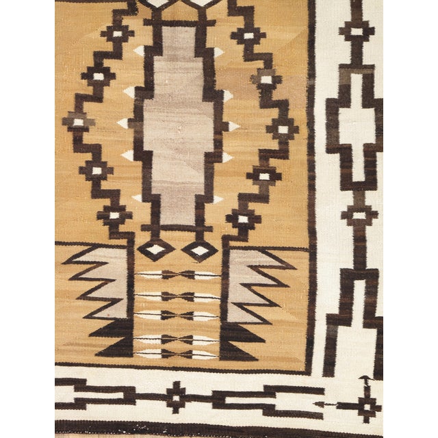 Native American C. 1920 Fine Navajo Rug 3'6" x 4'9" Antique American Southwest Geometric Weaving For Sale - Image 3 of 18