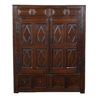 English 1800s Wooden Court Cupboard with Doors, Drawers and Diamond Motifs For Sale