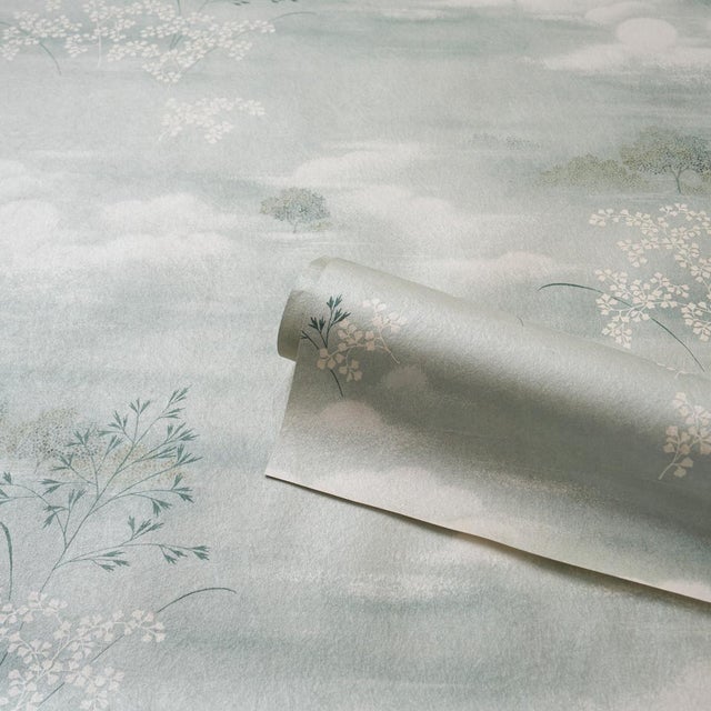 Schumacher Sample - Schumacher Calm Skies Wallcovering In Sky For Sale - Image 4 of 5