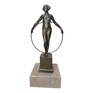Antique Artur Berger Dresden Germany Nude Lady With Ring Bronze Statue Sculpture