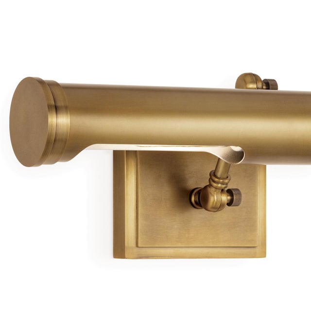 2020s Regina Andrew Tate Picture Light, Medium in Natural Brass For Sale - Image 5 of 8