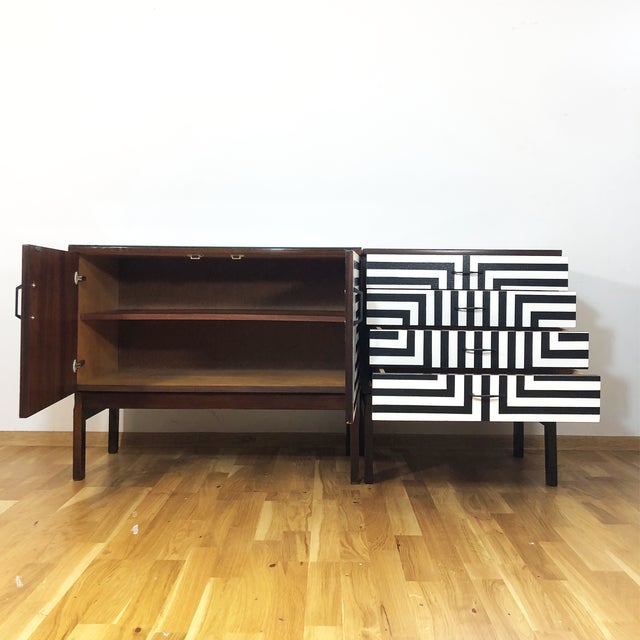 Polish Modular Sideboard with Op Art Motif in Glass, 1970, Set of 2 For Sale - Image 18 of 18