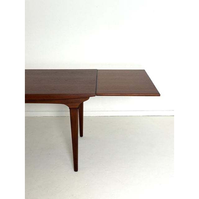 Extendable Dining Table by Johannes Andersen for Uldum Møbelfabrik, 1960s For Sale - Image 10 of 15