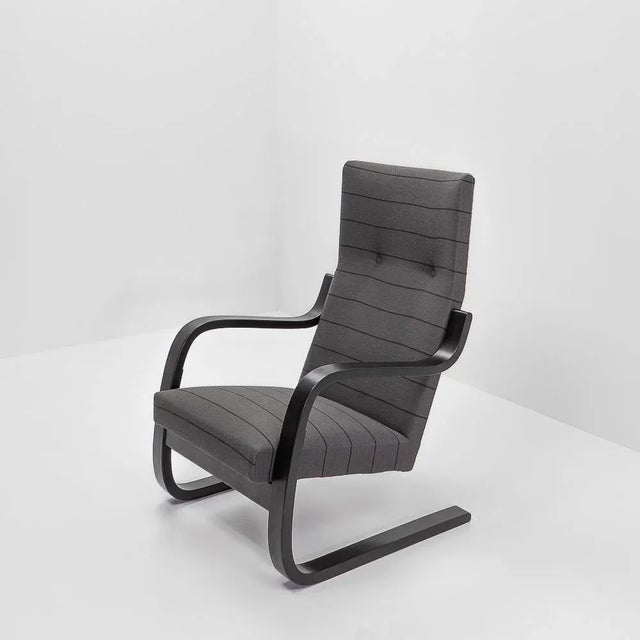 Mid-Century Modern No 401 Lounge Chair by Alvar Aalto, 1930s For Sale - Image 3 of 12