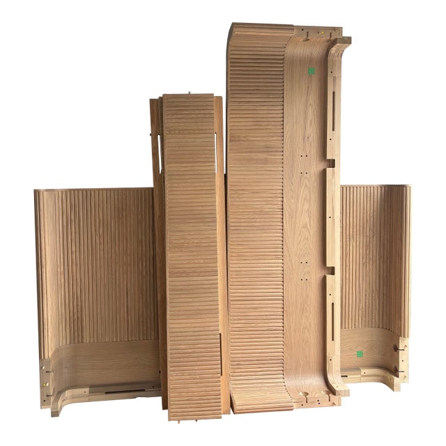 Rh (Restoration Hardware) Byron Shelter Bed With Footboard – King – Light Oak Finish - Staging Piece For Sale