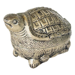 Antique South East Asian Silver Betel Nut Turtle Box For Sale