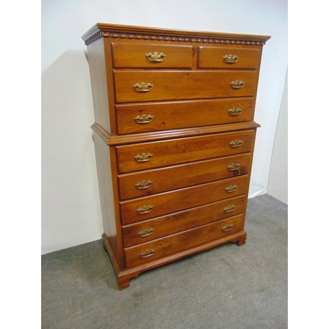 Chippendale Pine Benchmade Chippendale Country Style Chest on Chest For Sale - Image 3 of 9