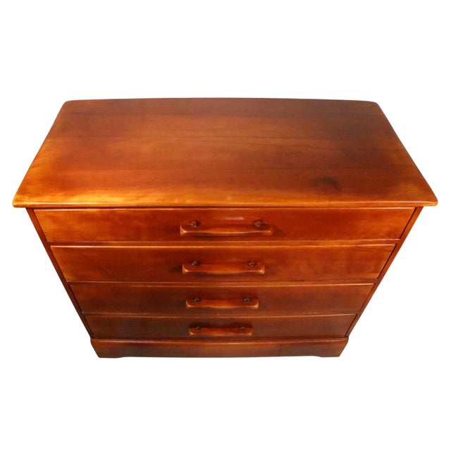 Mid 20th Century Cushman Colonial Peter Stuyvesant Four Drawer Dresser For Sale In New York - Image 6 of 12