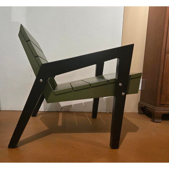 The Vivo lounge chair is a prototype for a chair that never went into production, so it's one-of-a-kind! Its name comes...