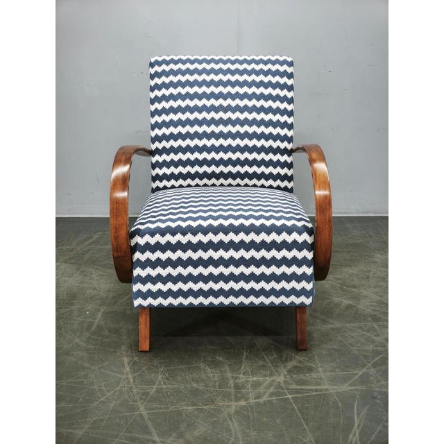 An exceptional Art Deco lounge chair designed by Jindřich Halabala, one of the most influential Czech furniture designers...