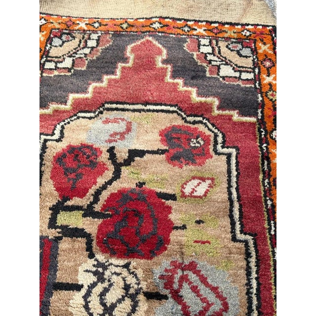 Small Vintage Turkish Yastik Rug, 1950s For Sale - Image 13 of 15