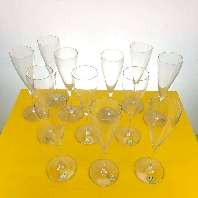 Glass Vintage Crystal Flute Glasses from Peill, Germany, Set of 12 For Sale - Image 7 of 8