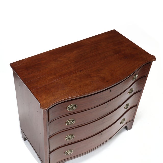 Late 18th Century George III Mahogany Inlaid Serpentine Front Chest of Drawers For Sale - Image 4 of 18