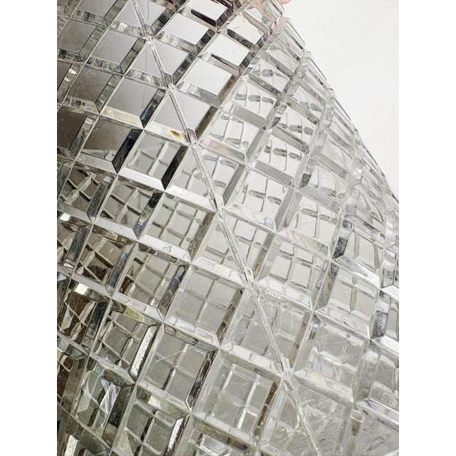 Vintage Acrylic Glass Wastebasket, France, 1970 For Sale - Image 9 of 11