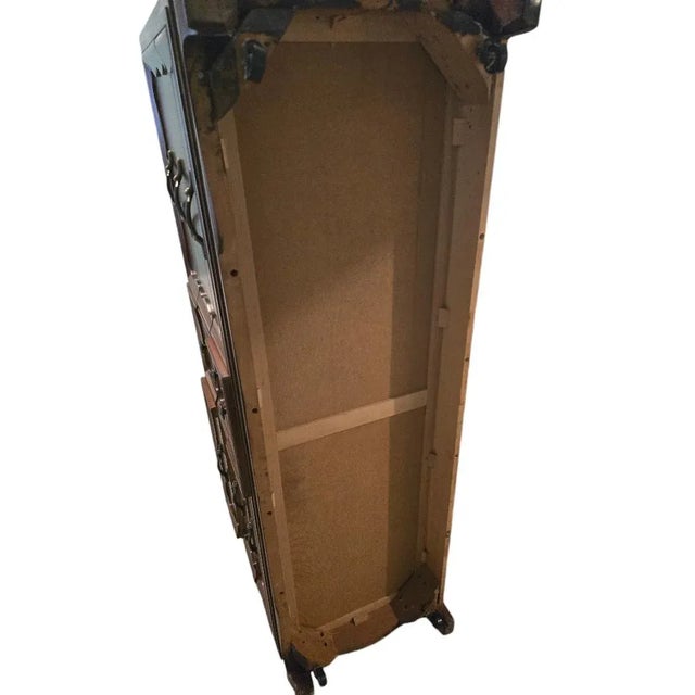 Brown Vintage Beautiful Maple Classical Double Dresser by Rway For Sale - Image 8 of 10