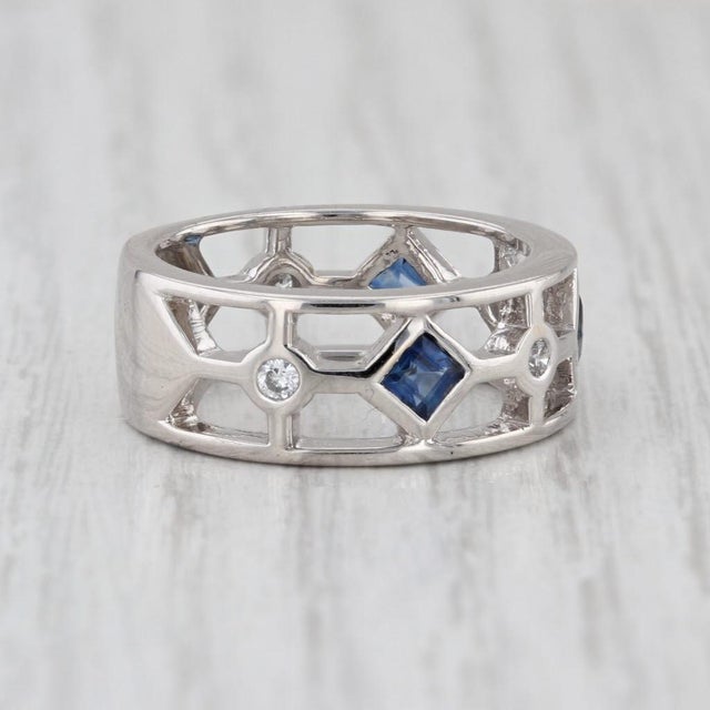 2010s 0.68ctw Sapphire Diamond Ring 18k White Gold Band Size 6.75 Stackable For Sale - Image 5 of 8