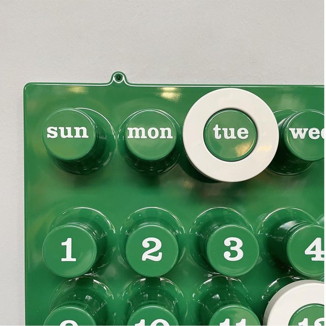 Early 21st Century Vintage Italian Wall Perpetual Calendar by Della Beffa for Ring a Date, 2000s For Sale - Image 5 of 11