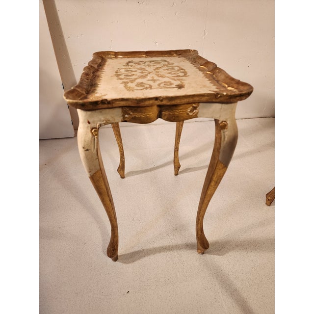 Hand Decorated Florentine Side Table. Hollywood Recency. Made in Italy in the 1950s.