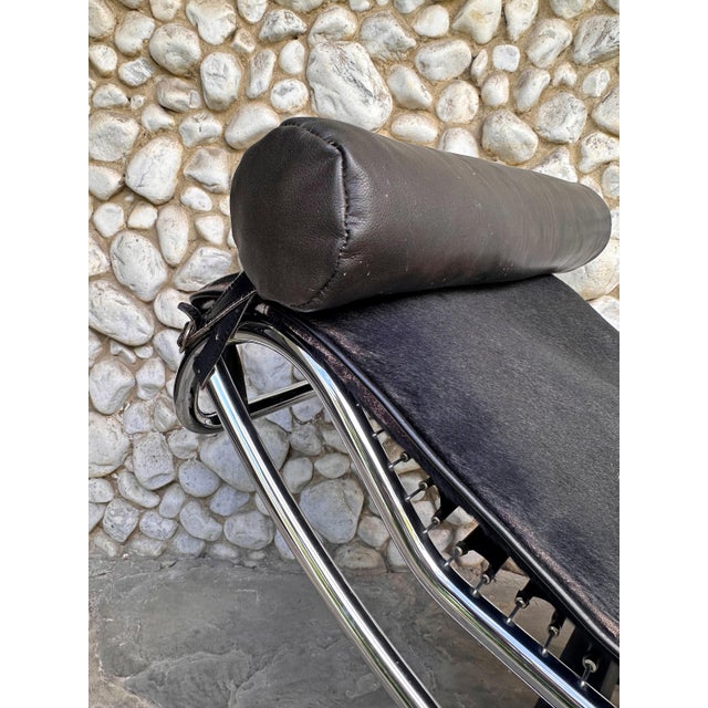 1970s LC4 Chaise Lounge by Le Corbusier, Pierre Jeanneret & Charlotte Perriand for Cassina, 1970s For Sale - Image 5 of 18