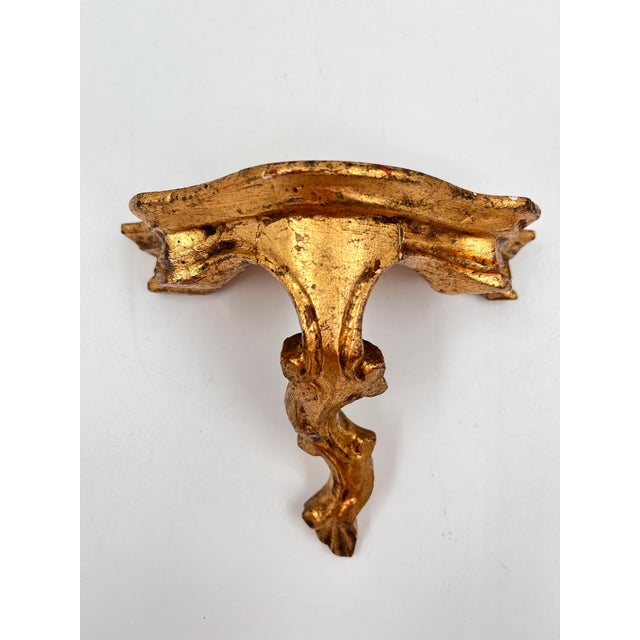 Baroque Set of 2 Mid-Century Italian Gilt Wall Shelves or Decorative Brackets For Sale - Image 3 of 11