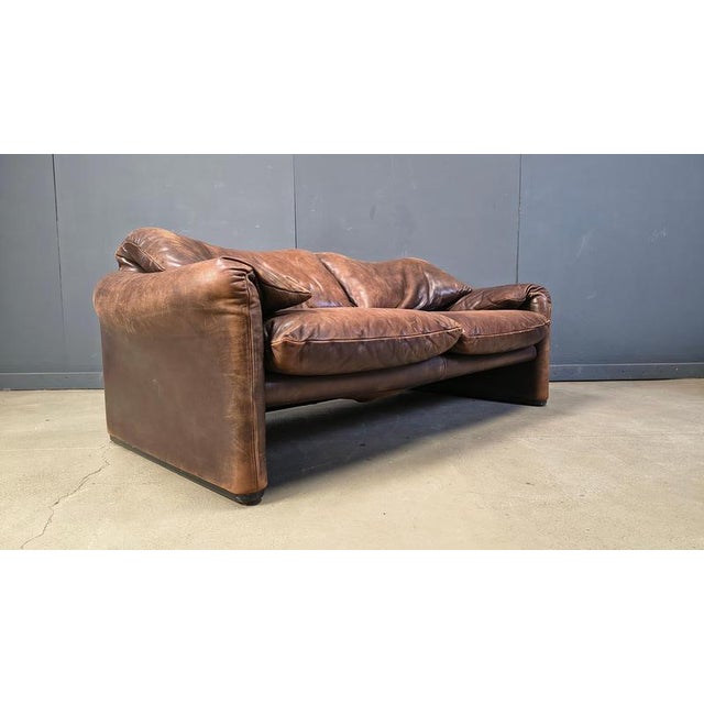 Leather Maralunga Sofa by Vico Magistretti for Cassina, 1970s For Sale - Image 10 of 15