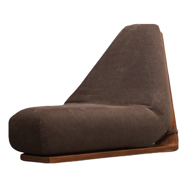 Vintage Architectural Lounge Seating in Textured Fabric and Wood, 1960s For Sale