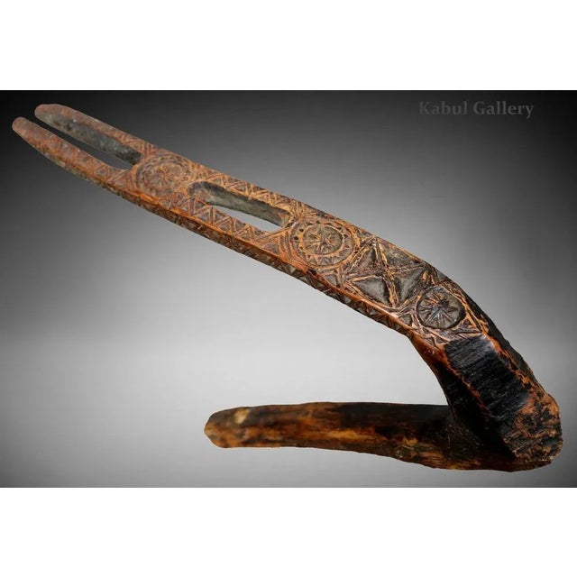 Antique Afghanistan Hand-Carved Hook Nuristan, 1890s For Sale - Image 4 of 13