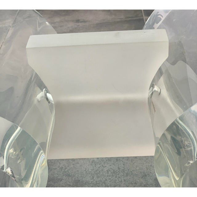 Lucite & Glass 'Lion in Frost' Dining Table For Sale - Image 9 of 10