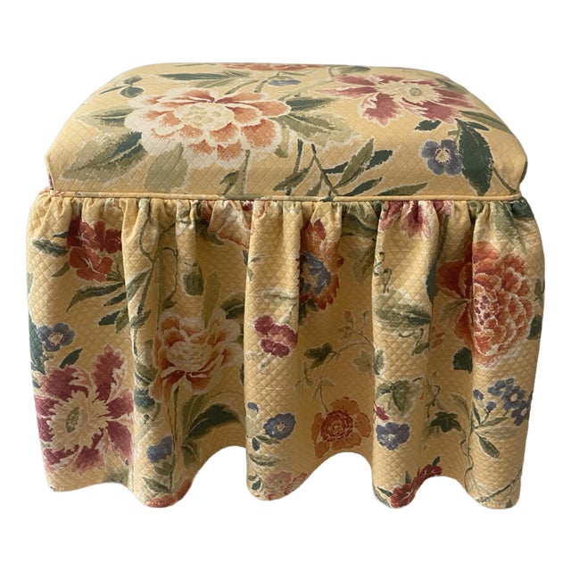 1980s Vintage Floral Fabric Skirted Vanity Bench Footstool Ottoman For Sale