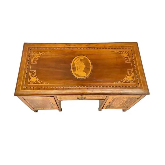18th Century Italian Neoclassical Marquetry Desk in Style of Giuseppe Maggiolini For Sale - Image 13 of 18