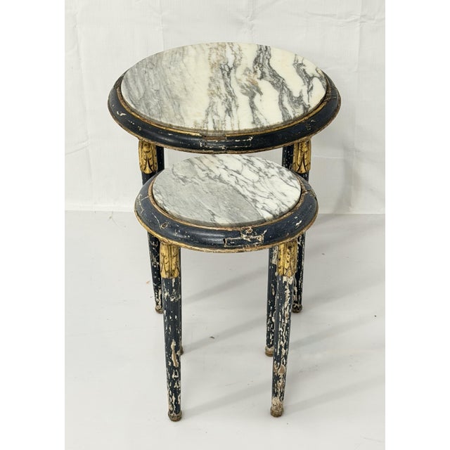 Early 20th Century French Louis XVI Style Painted Giltwood Marble Top Guéridon Tables, Set of 2 For Sale - Image 4 of 18