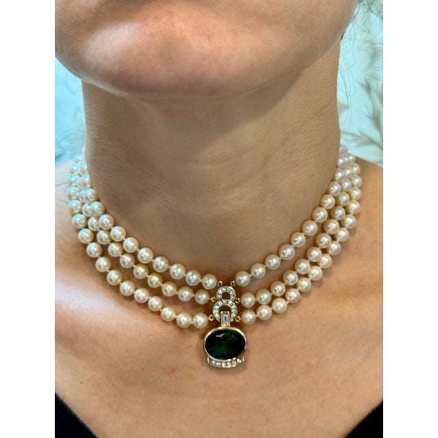 18Ct Green Tourmaline & 2.5Ct Diamond Necklace 14 KY Gold & Triple Pearl Layers For Sale - Image 13 of 18