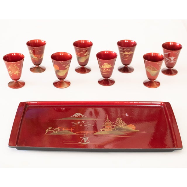 C. 1940s Showa Era Japanese Lacquered Sake and Bowls Sets in Original Cases For Sale - Image 9 of 18