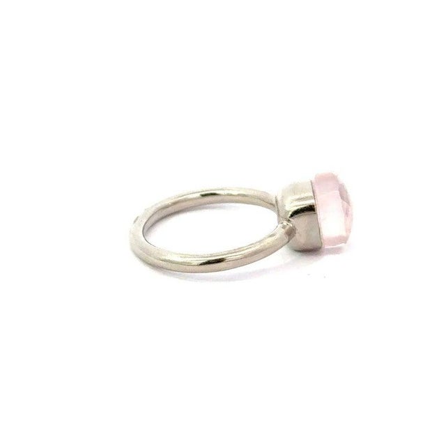 Pink Soft Pink Rose Quartz Solitaire Ring for Women in 925 Silver, Size 8.5 For Sale - Image 8 of 11
